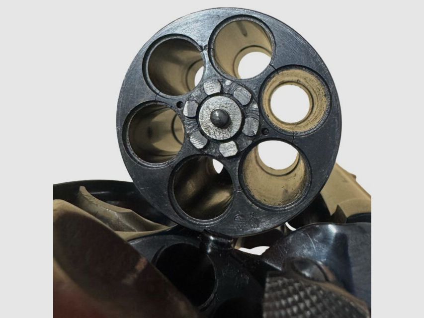 Smith & Wesson Mod. 29-2 with 6.5 inch barrel, image 4 of 4