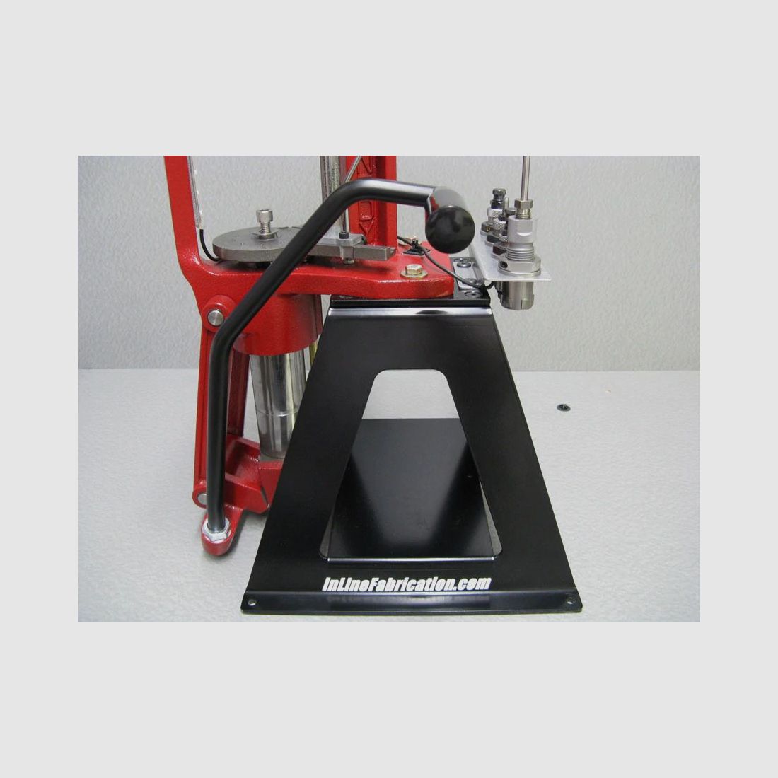 Inline Fabrication Hornady Lock-N-Load AP prasa ergonomiczny uchwyt rolkowy czarny