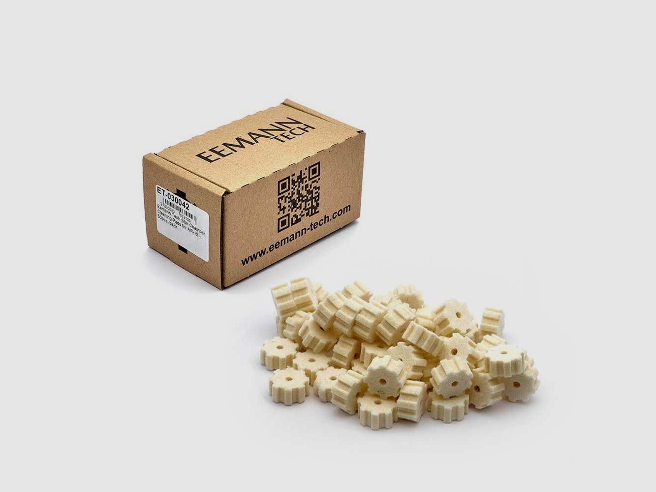 Eemann Tech Chamber Cleaning Pads Star for AR-15 – 50 pieces/package, image 1 of 3