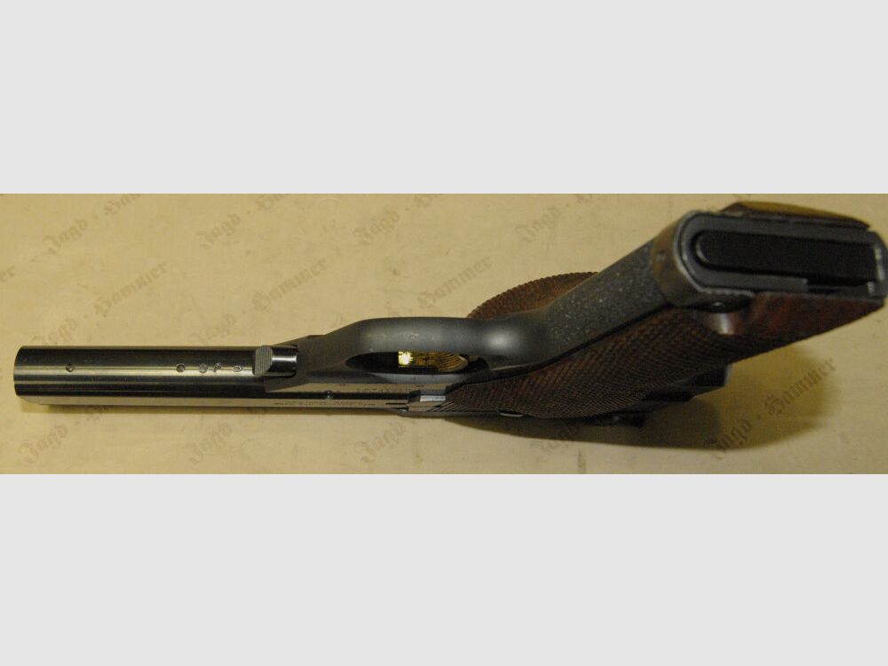 High Standard Victor Mod. 107 Military