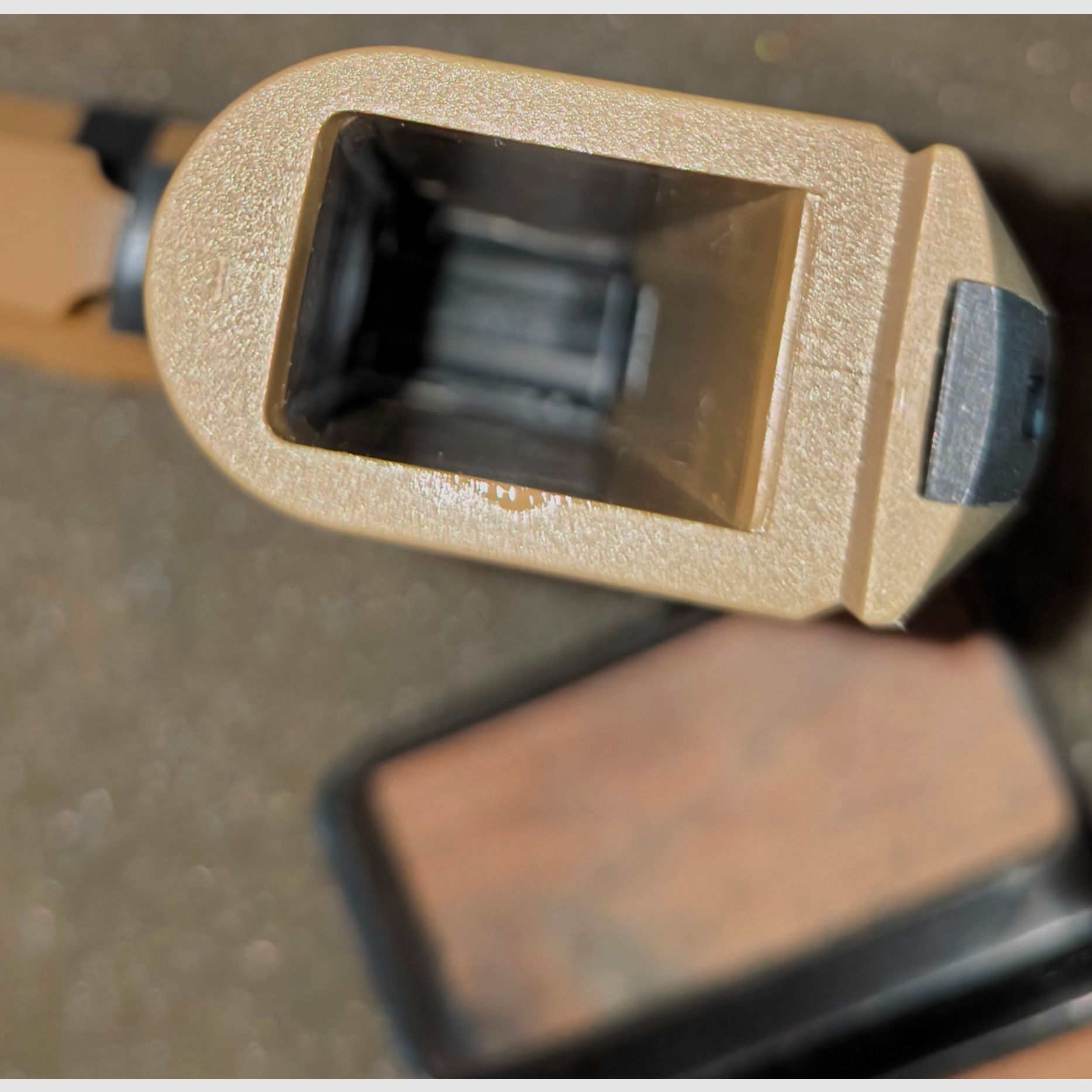 SRS-Gas/blank firing pistol Walther P99 COMMANDO, caliber 9mm PAK, only three shots fired with blank cartridges for testing, slight signs of use otherwise as new!!