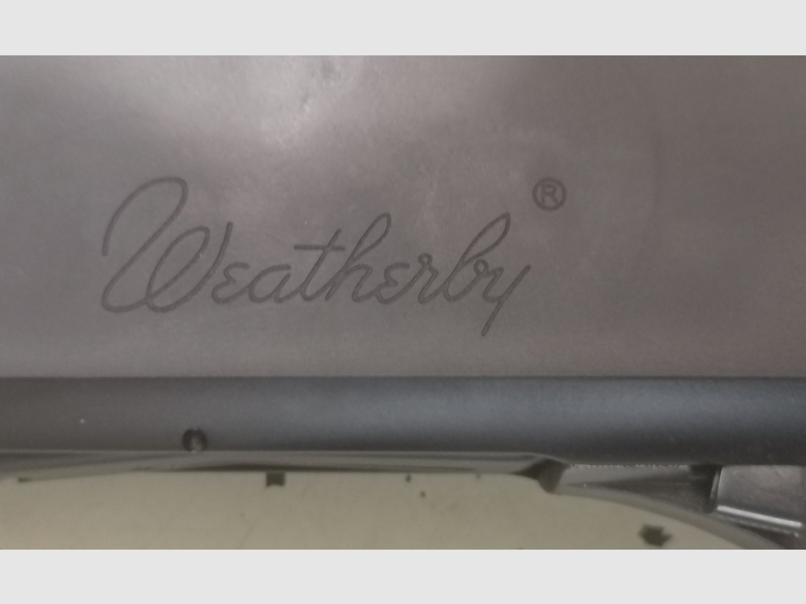 Pumpgun 12/76 Weatherby Crânes