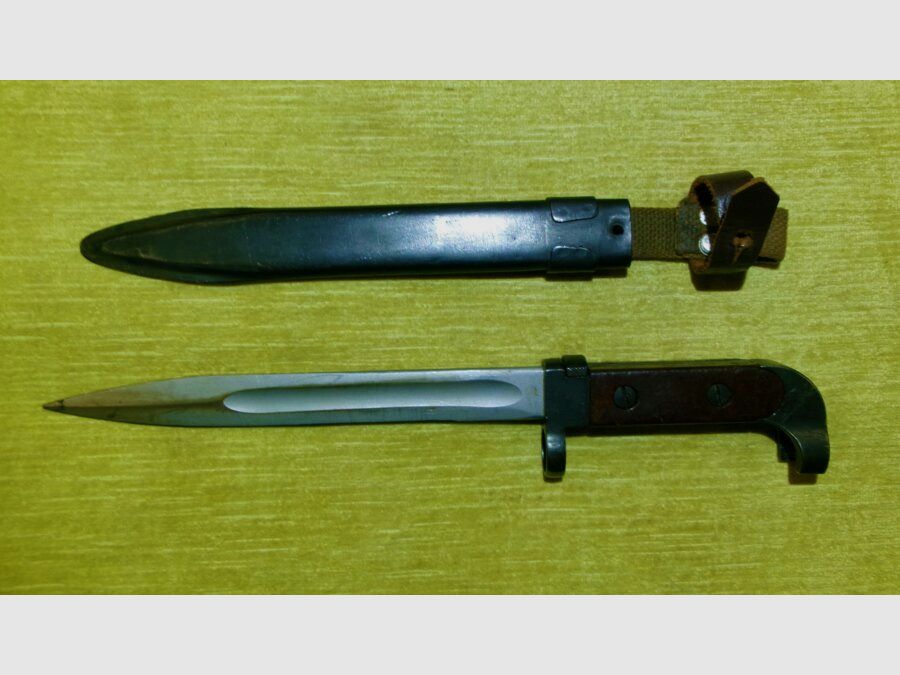 BAIONETTE AK47 ERSTER TYP, Bild 1 von 3