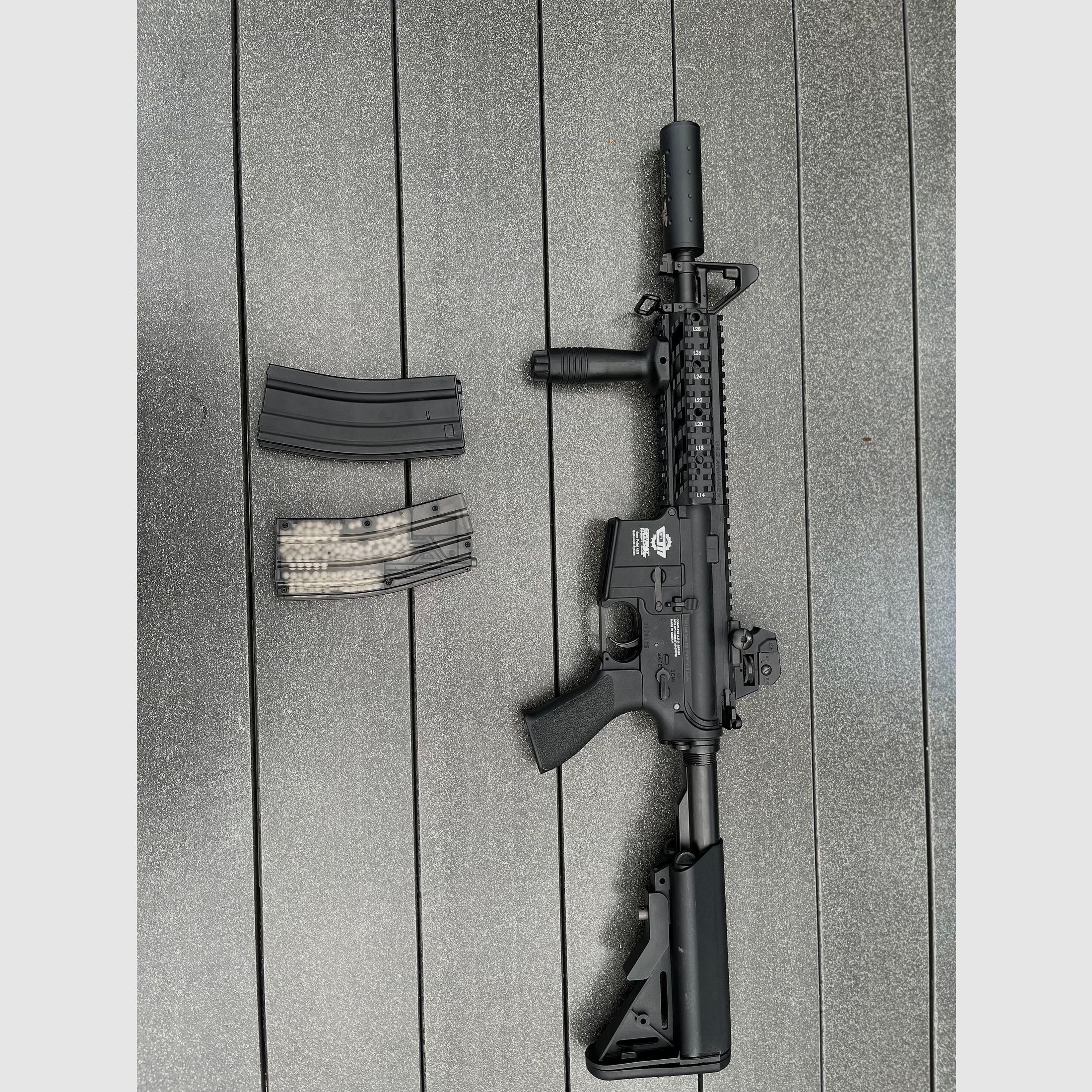 G&G CM16 Raider 0,5 Joule mit Zubehör – Top Zustand