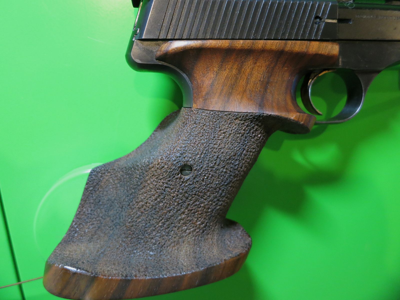 FN Herstal Browning KK Selbstladepistole 150, .22lfB Sportpistole     #69-