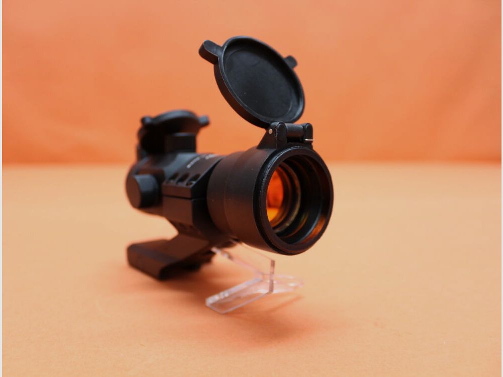 GSG German Sport Guns Tacworld Red Dot AD-30 Leuchtpunktvisier incl. Ringmontage f. Weaver-/Picatinnyprofil, Flip-Covers