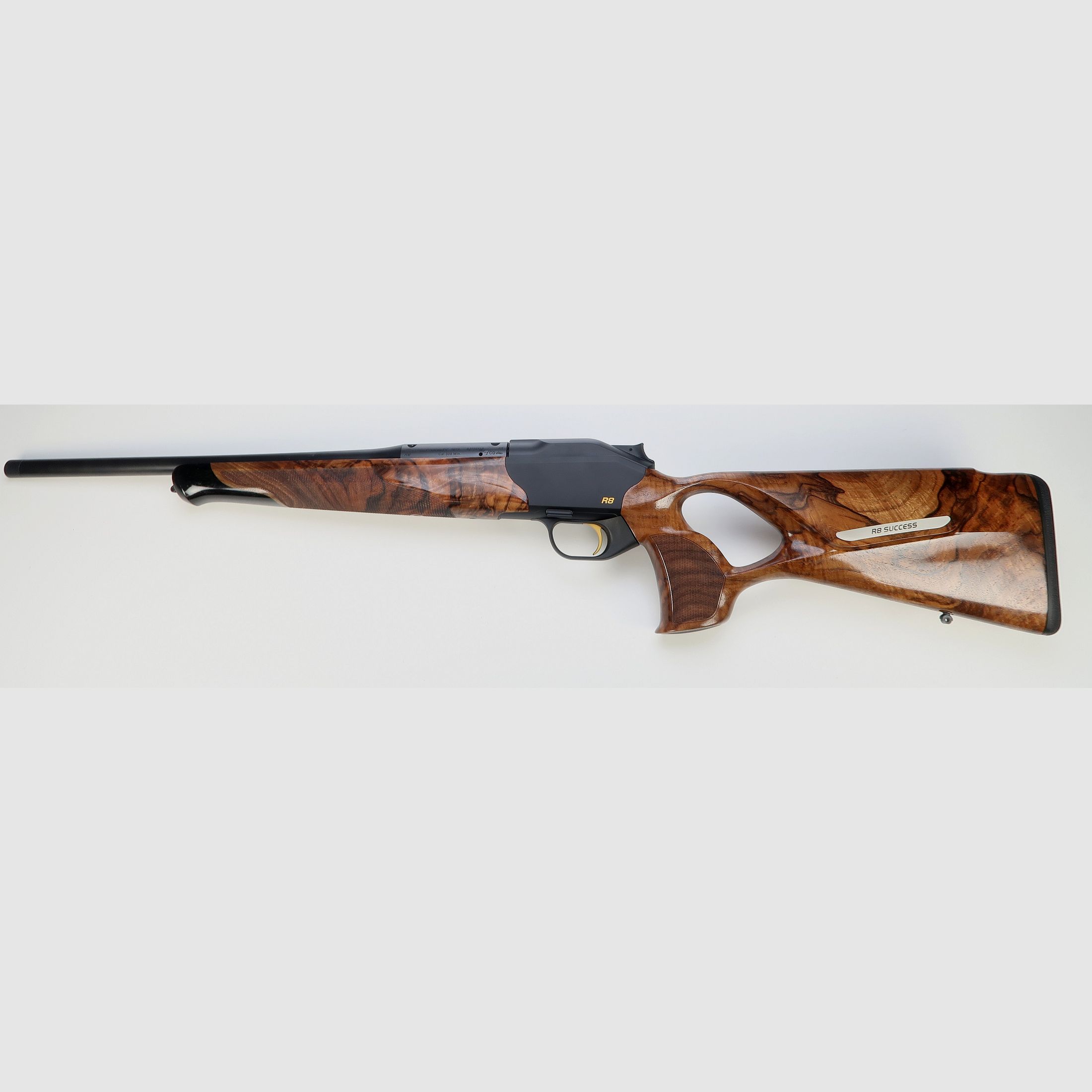 Blaser R8 Success Wood Class 4 8x57IS LL52cm M15x1