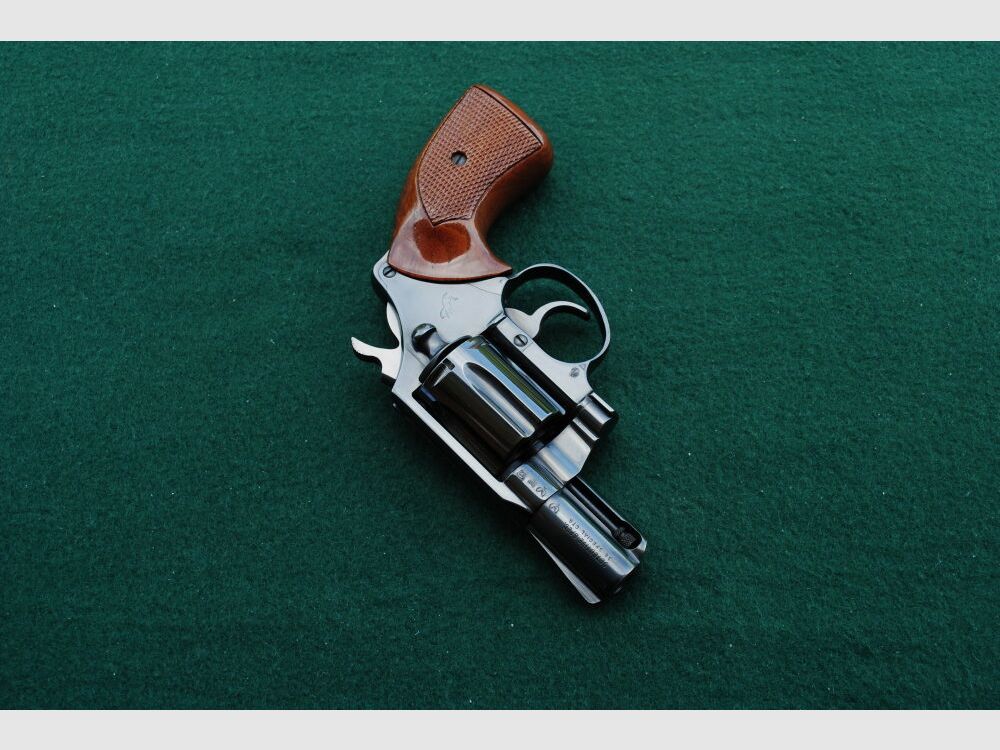 Colt Detective, 2 " Lauflänge, Original Colt Griffschalen
