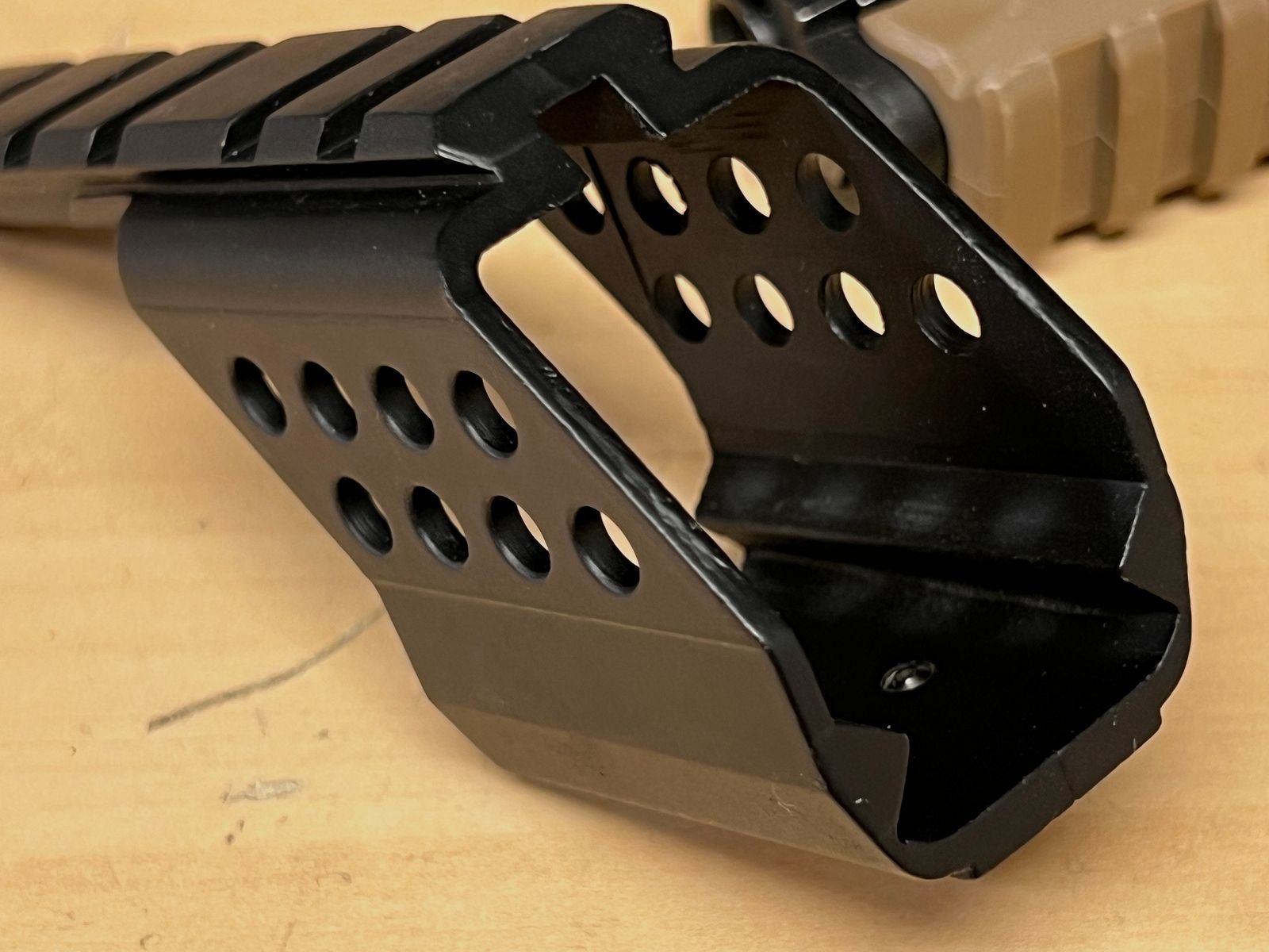 Montage für Zieloptiken und Red Dot Visiere auf Pistolen wie Glock 17 oder M.P.9 und baugleiche