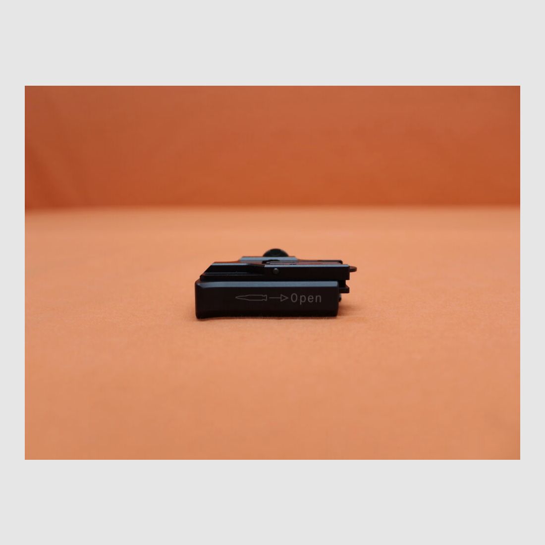 Heckler & Koch Heckler&Koch HK MR223/MR308: Schnellwechselvisier H&K schwarz Ø2mm klappbar, für Picatinnyprofil (Visierlinie h = ca. 33mm)