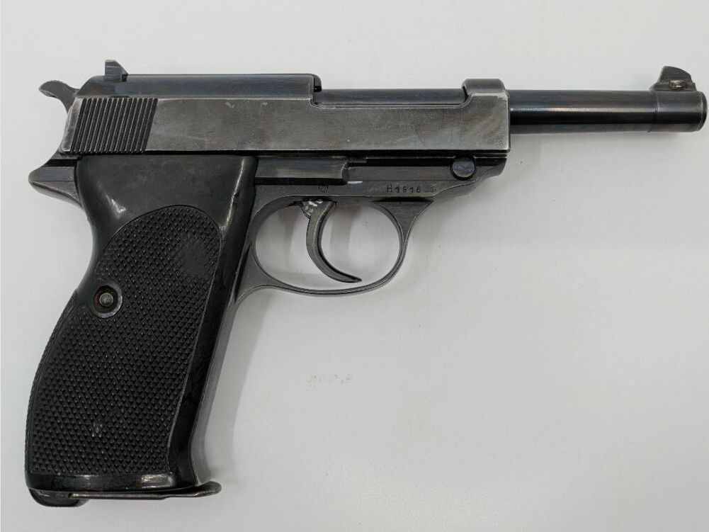 Walther Zella-Mehlis HP Schwedische M/39 mit Regiment ID