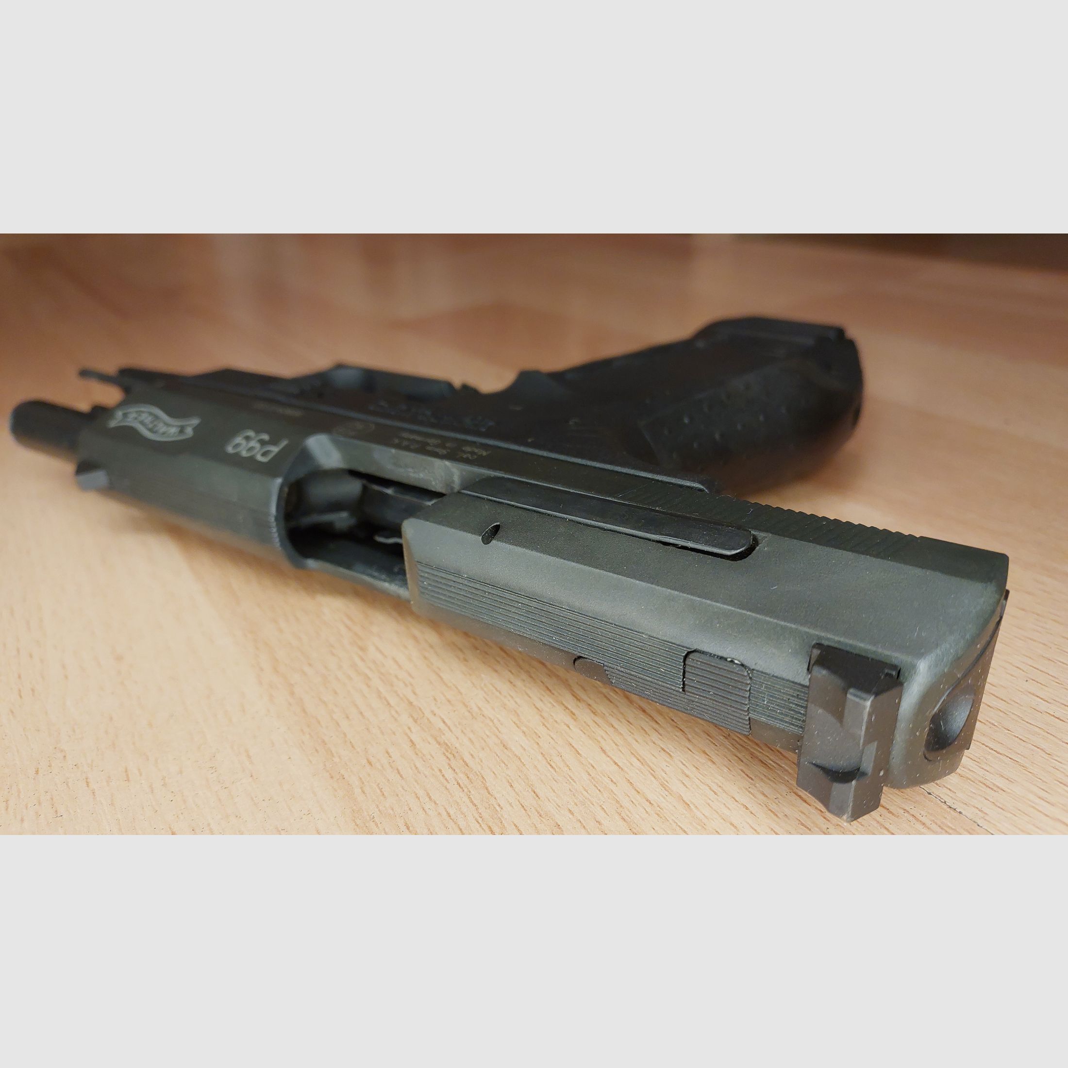 Walther P99 Schreckschuss Pistole 9mm P.A.K. (PTB 762) P 99