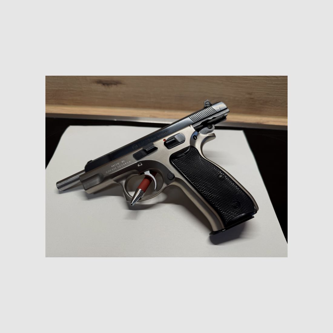 CZ 75 in 9mm Luger, Tresor auch vorhanden