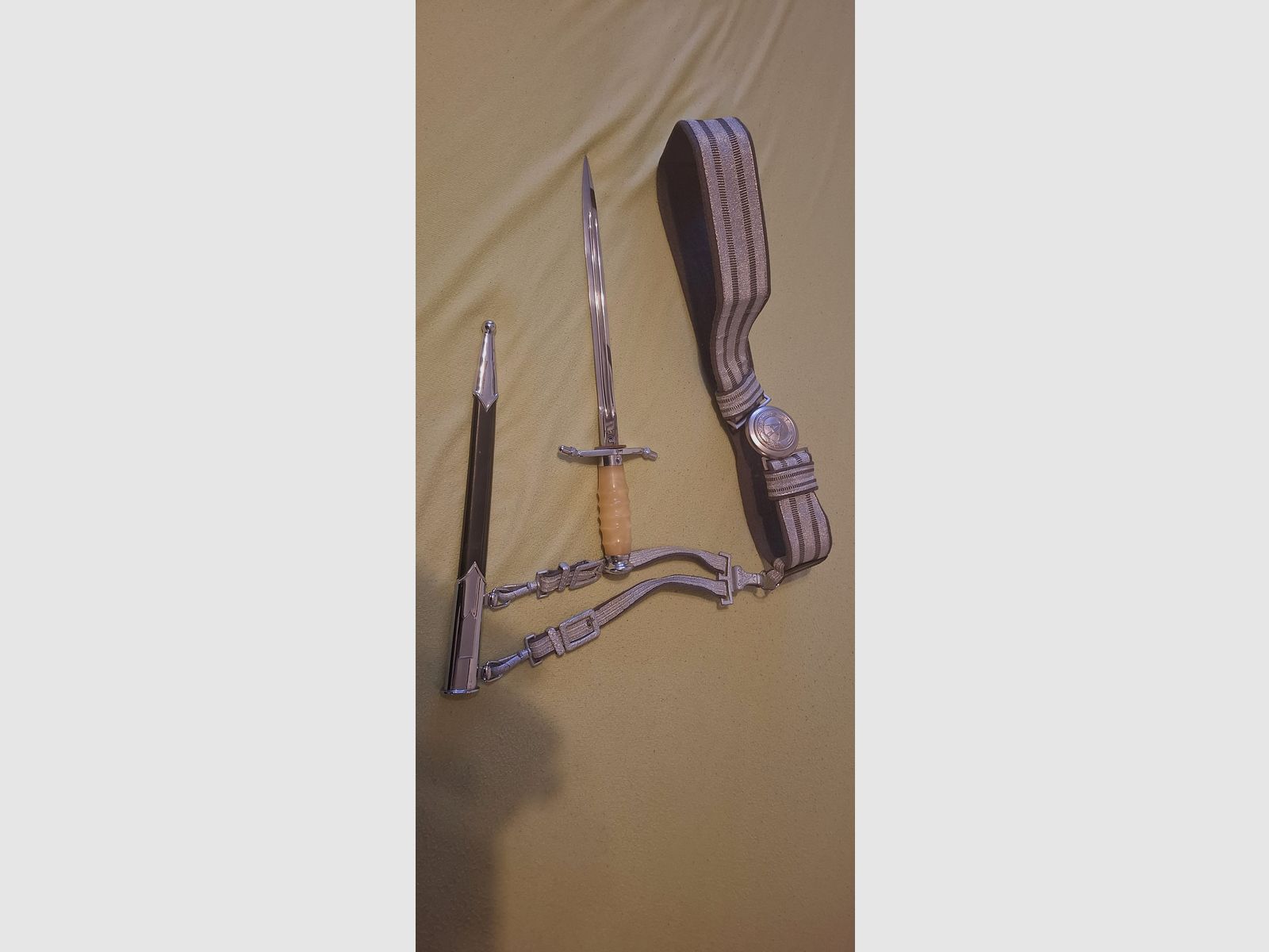 NVA Oficerski sztylet