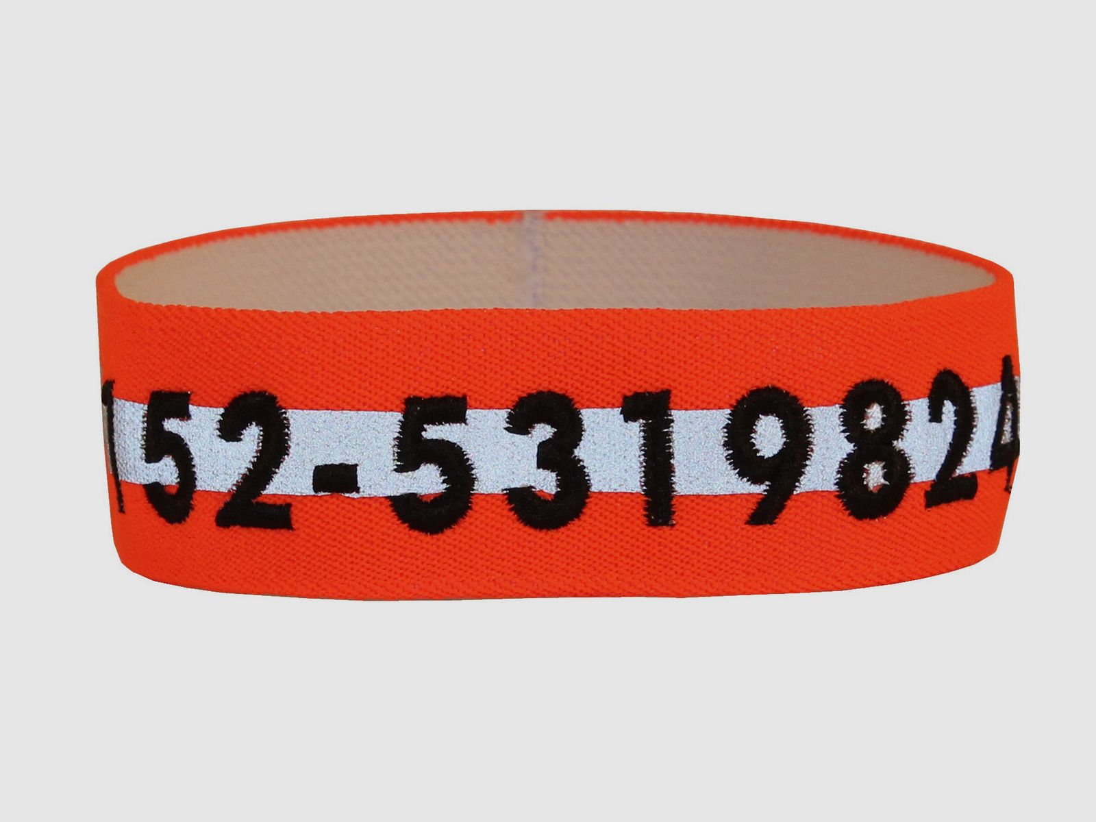 Narrow embroidered signal collar