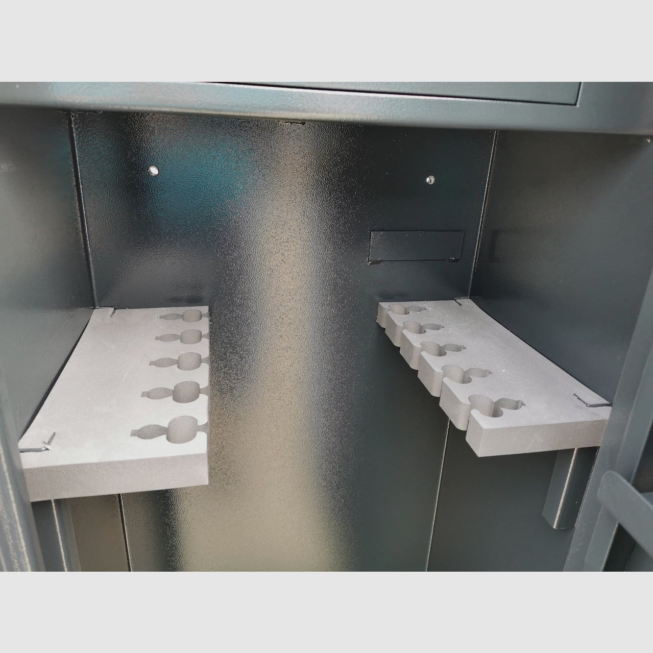 Waffenschrank Shooter Kimme (1500x560x420) 2x5 LW