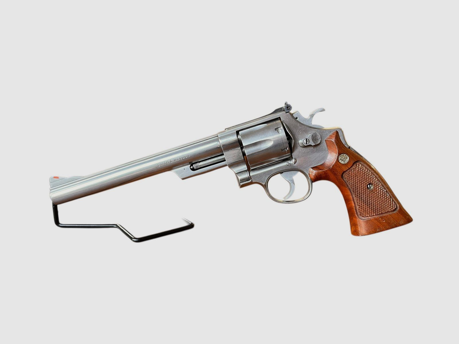Leistungsstarker Revolver Smith Wesson 629-1 .44 Magnum zu verkaufen, Bild 1 von 8