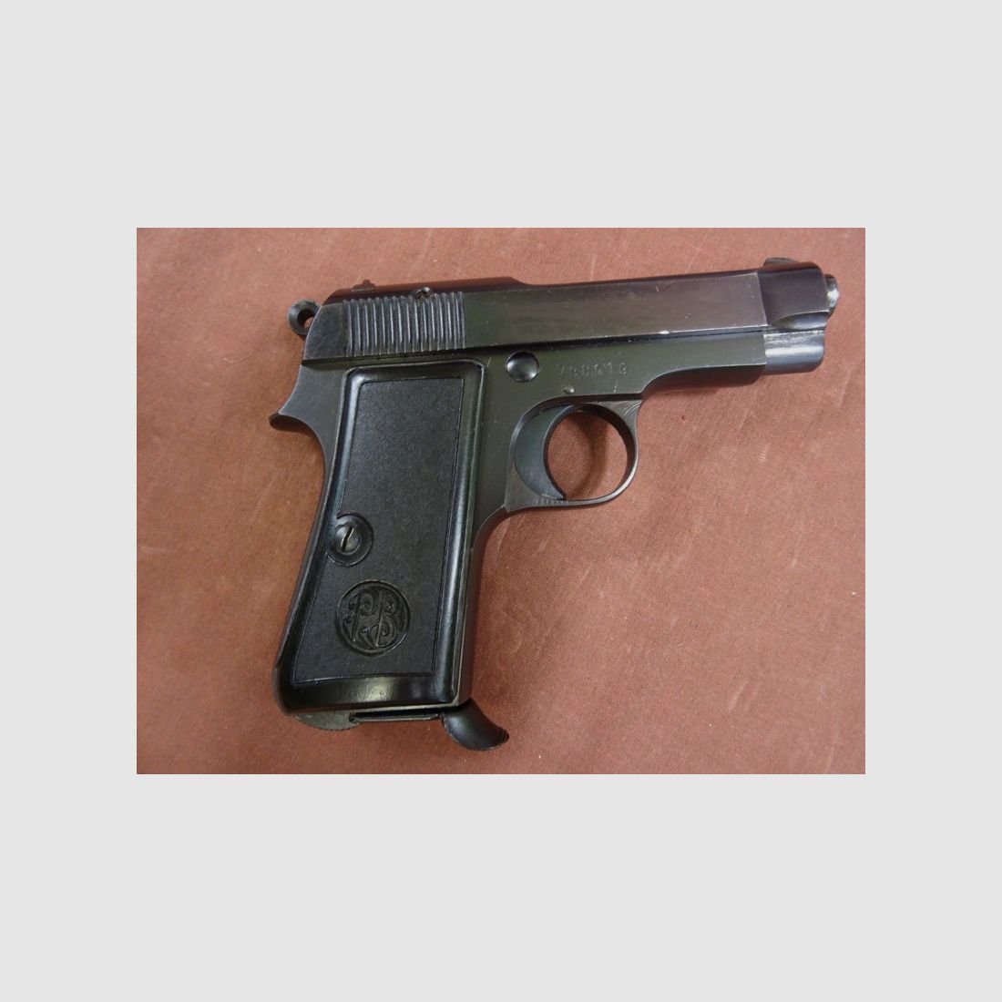 Pistolet Beretta modèle 1950 [C495], image 1 sur 13