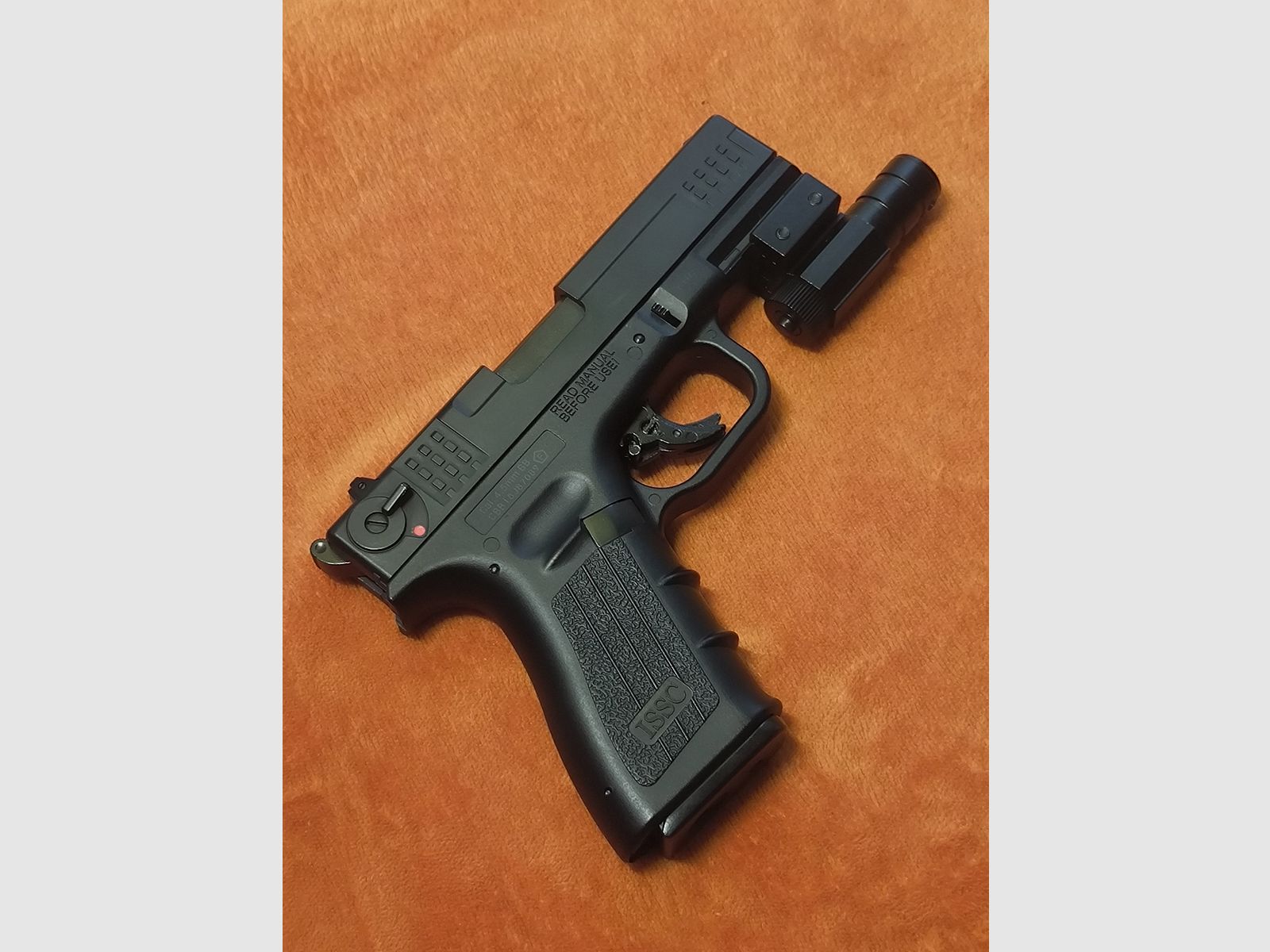 ISSC M22 CO2 Blowback wie Neu Voll Set
