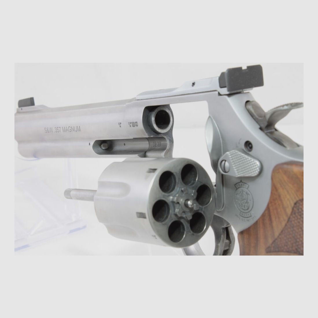 Smith & Wesson Revolver S&W Model 686-6 Targetl Champion - neuwertig