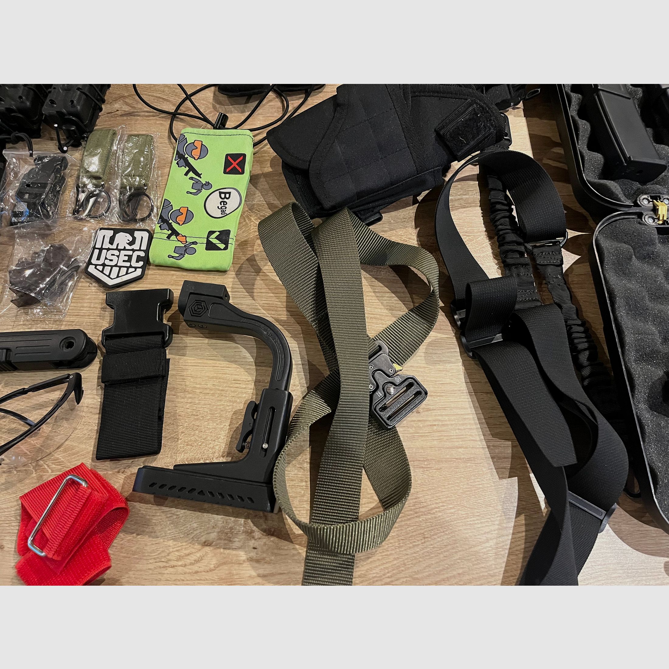 VFC MP7A1 GBBR con vari accessori