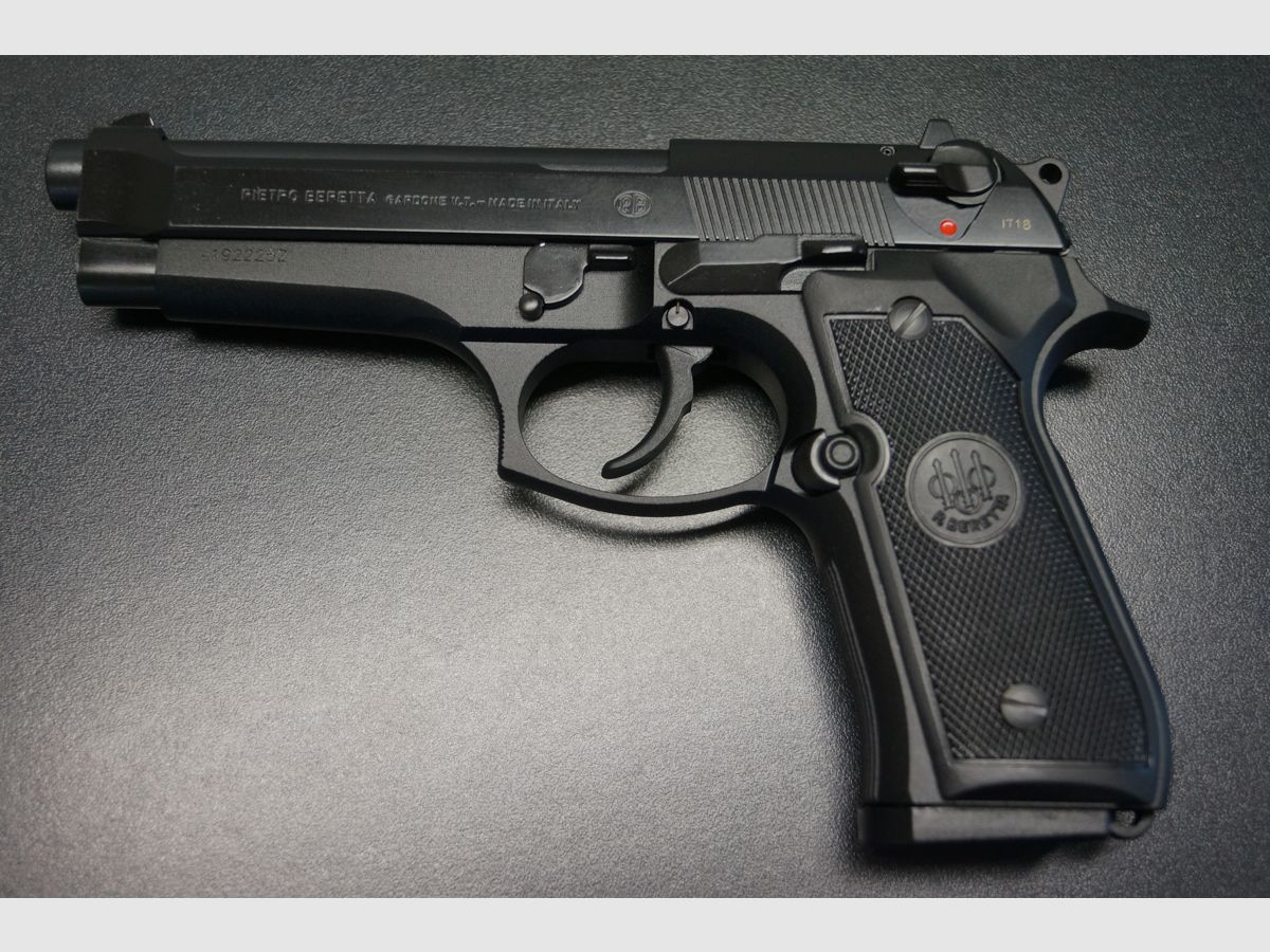 Beretta 92 FS, zdjęcie 6 z 6