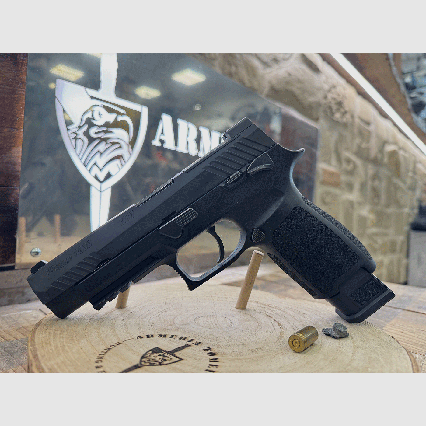 GEBRAUCHT – PISTOLE – SIG SAUER MOD. 320 M17 Kal. 9×21, Bild 1 von 6