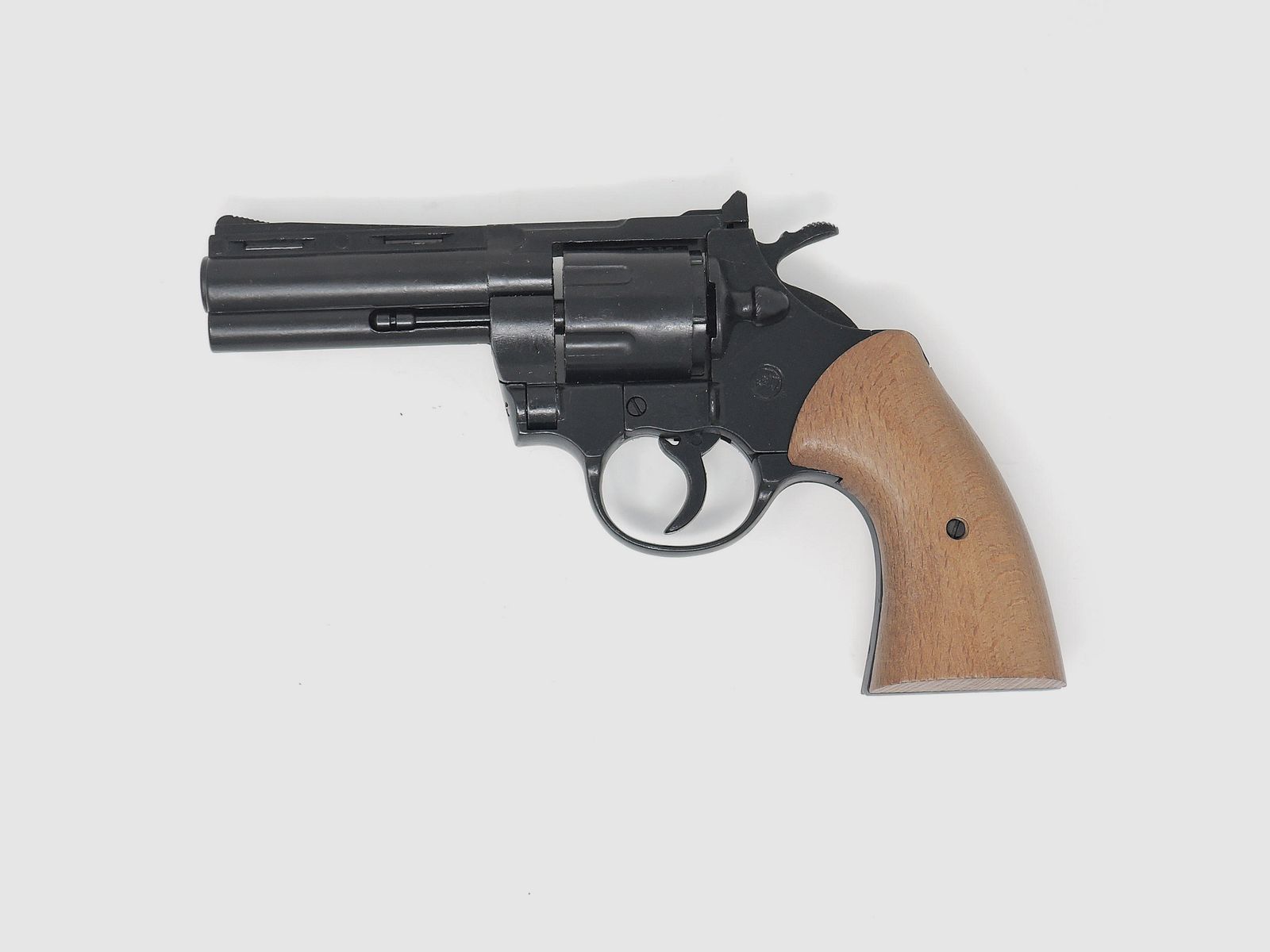 Bruni Magnum Cal. 380 – Blank firing pistol, image 1 of 2
