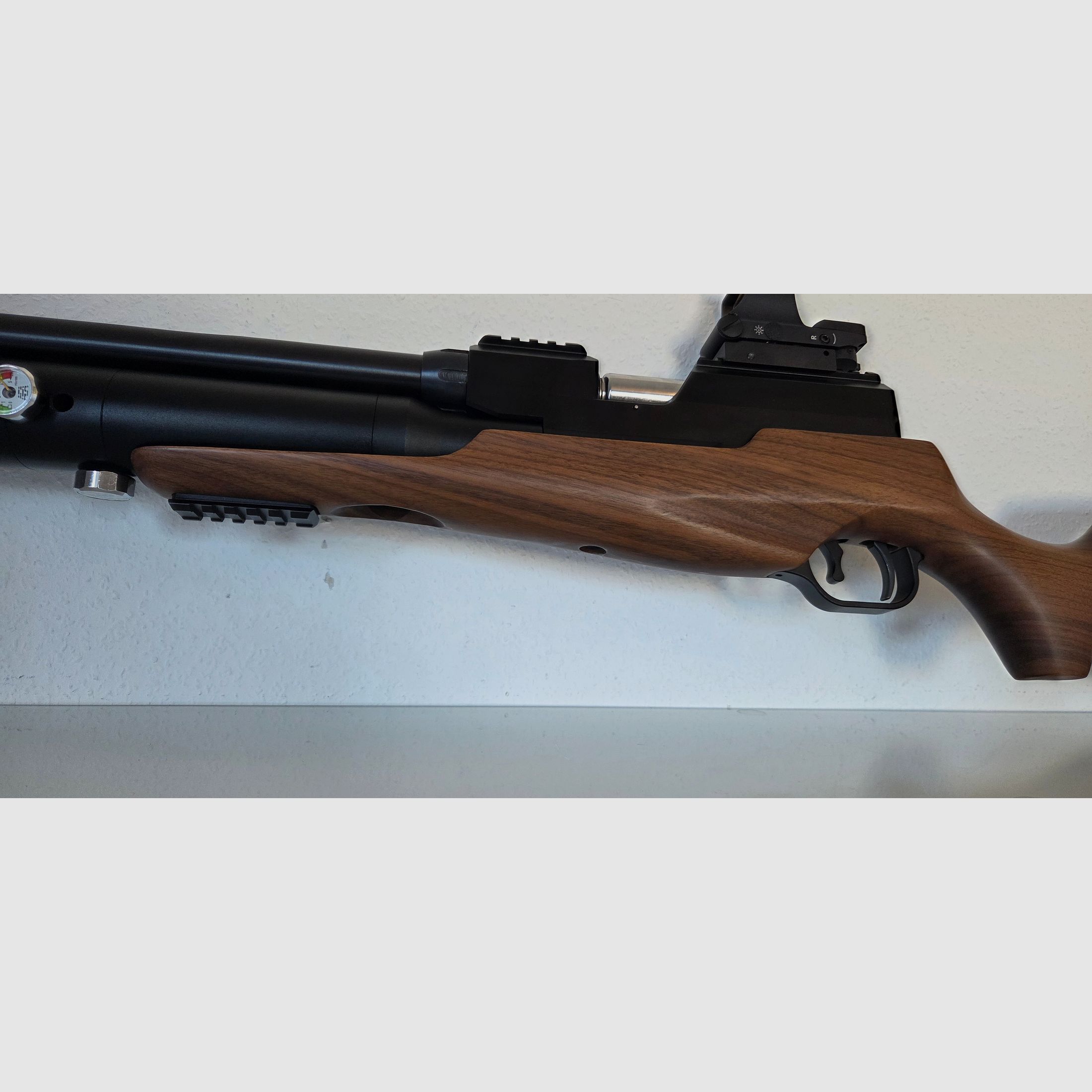 AEA Zeus Airgun Cal.68 F-Series + Accessories, Like New