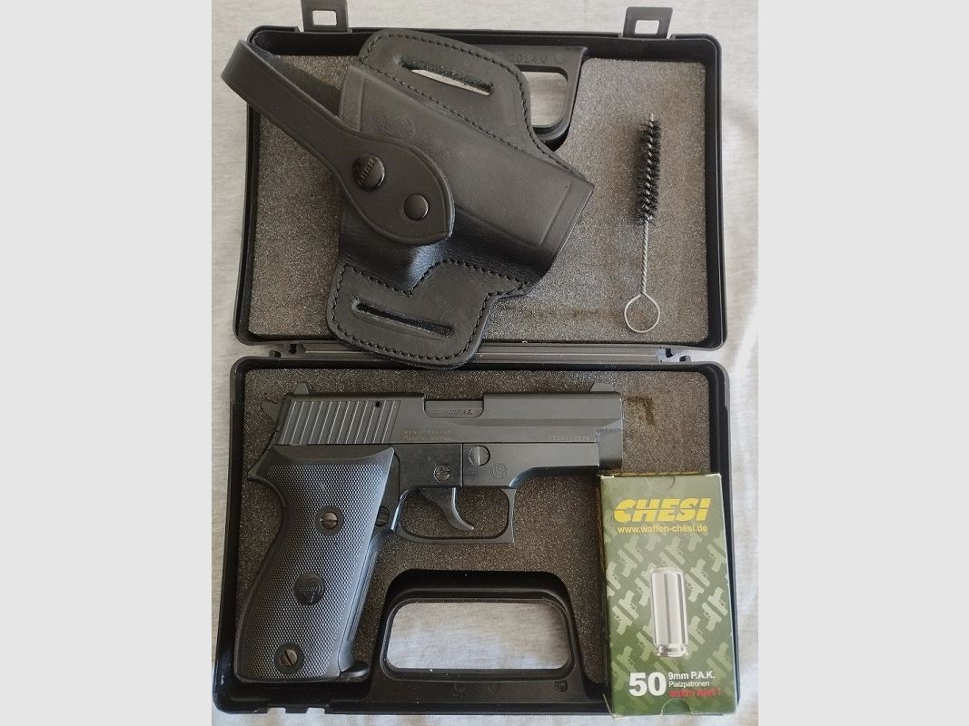 Hämmerli P26 9mm P.A.K. (PTB 775) + Gürtelholster + 50 Platzpatronen
