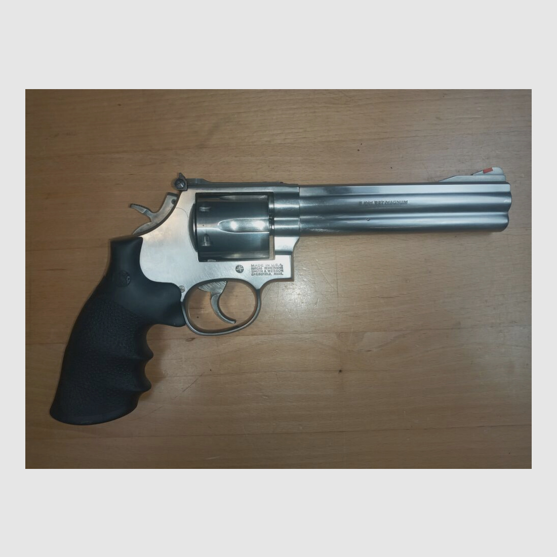 Smith & Wesson	 M 686-4