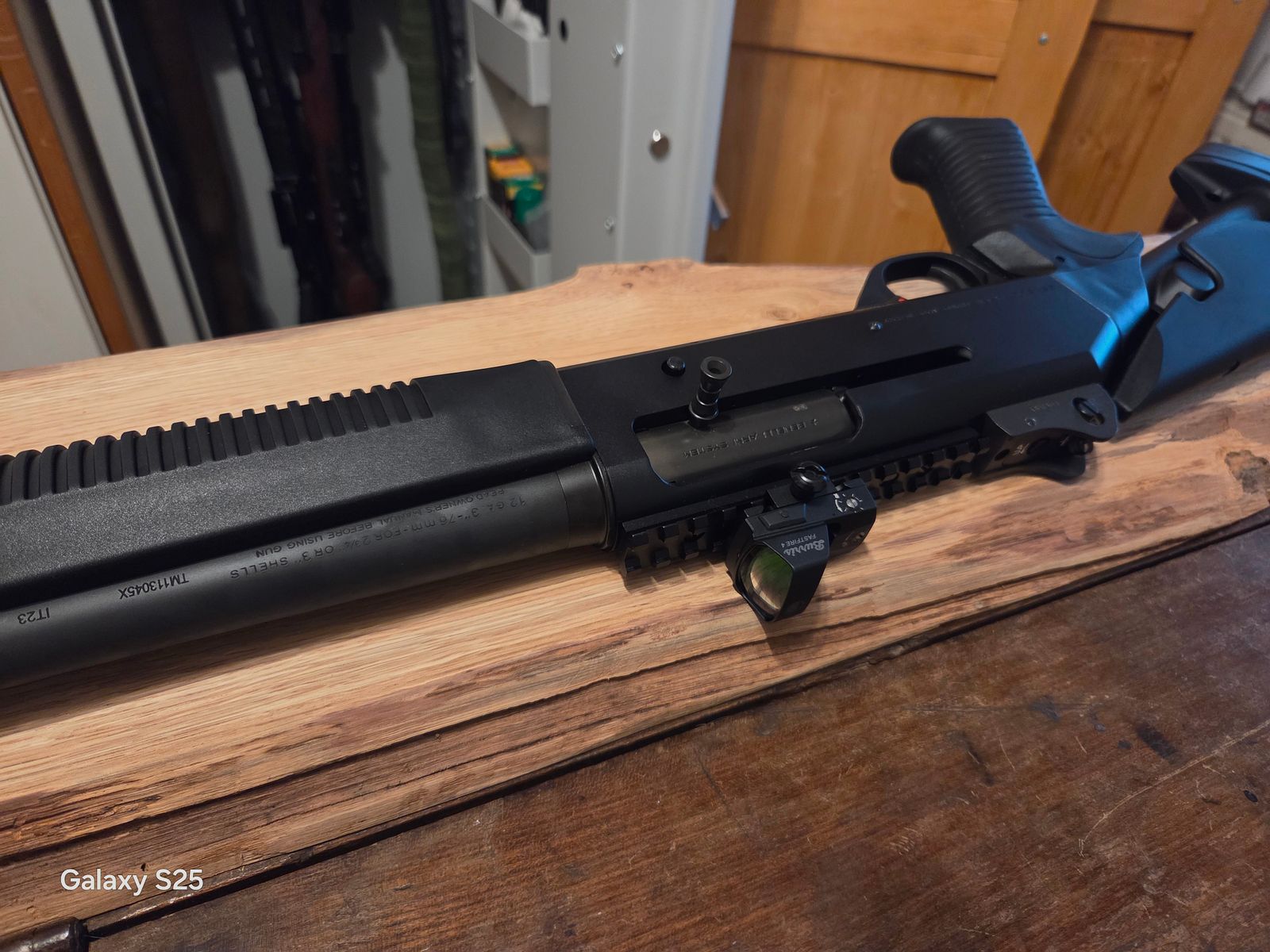 Vendo: Benelli M4 con culata retráctil! Como nuevo... o cambio/aceptación de pago...