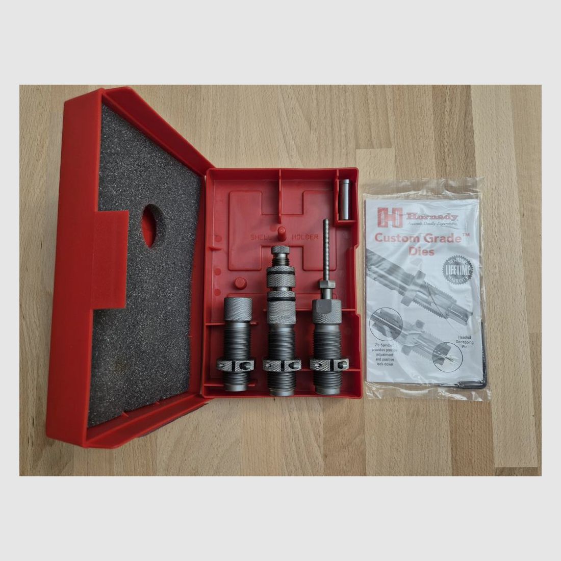 Hornady Custom Grade Matrizensatz avec Taper Crimp .45 Auto/AR/WIN Mag (.451), #546555, NEUF