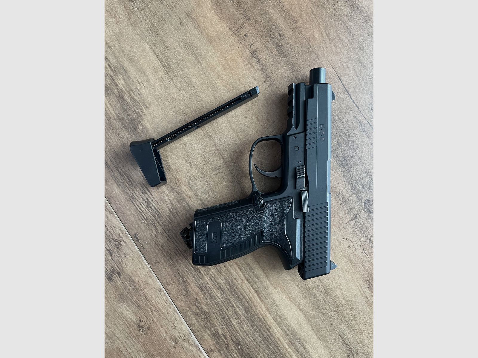 Umarex HPP 4,5 mm staal BB blowback Co2-pistool