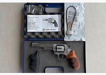 Smith & Wesson 629-6 mit Koffer .44RemMag
