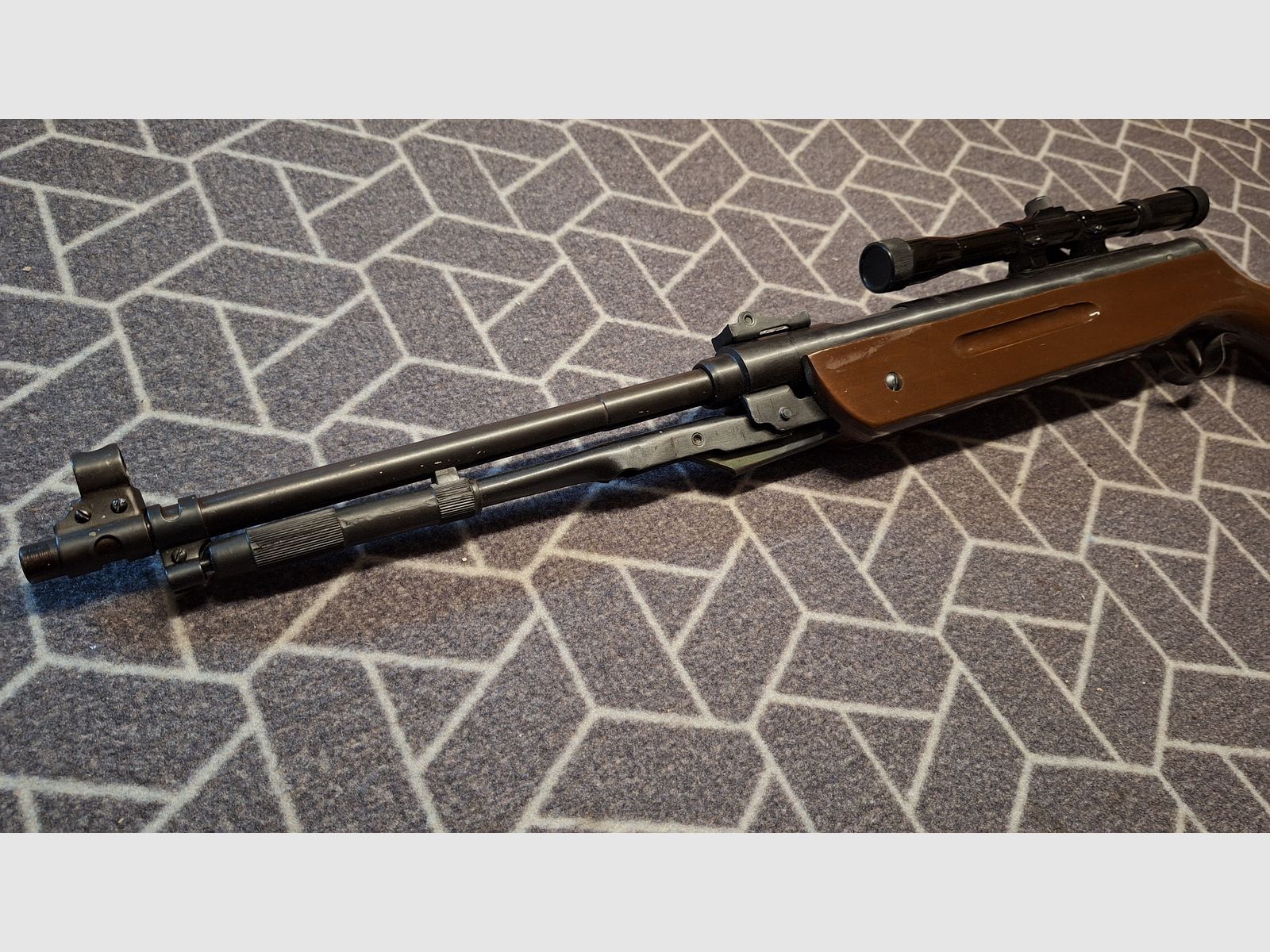 Carabina de aire comprimido Umarex Modelo 65D de palanca inferior ¡Como nueva!