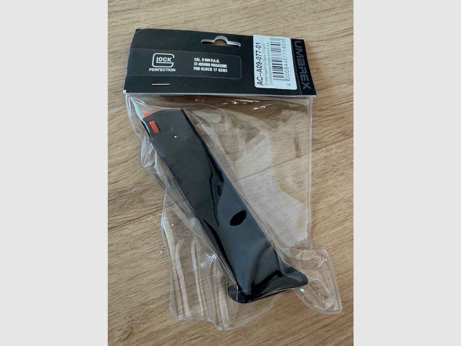 GLOCK 17 Gen. 5 SV - 9mm P.A.K. + accessoires