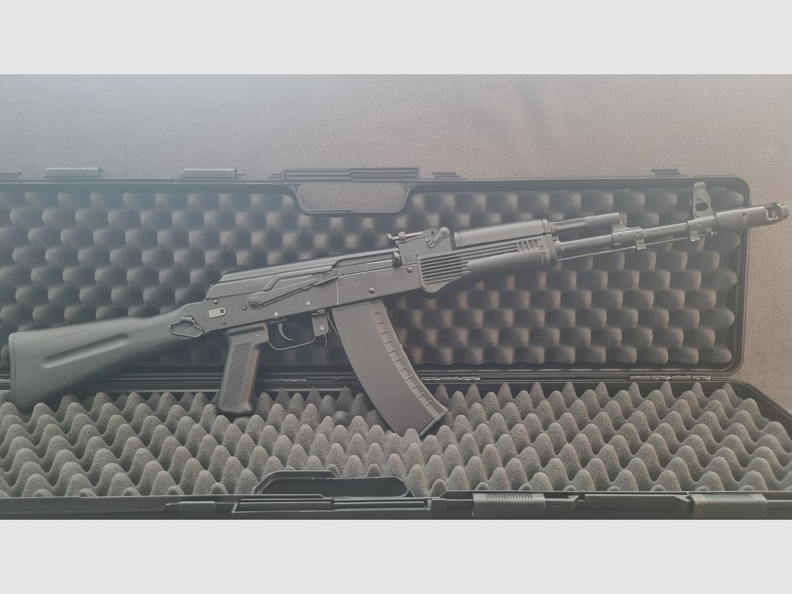 Izhmash YUNKER 3  (AK-74M)  Russische CO2 luchtgeweer uit originele onderdelen