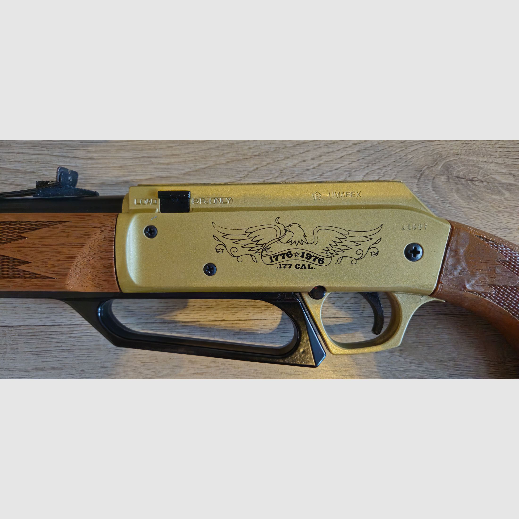 3 carabines à air de Daisy et Umarex