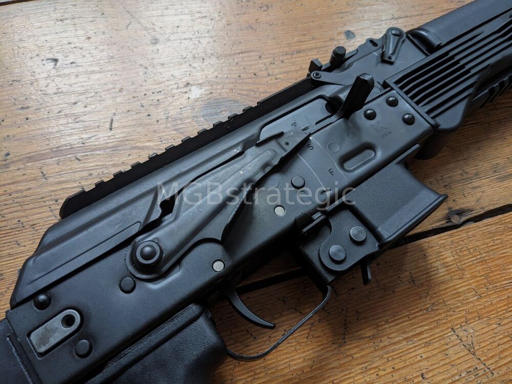 Kalashnikov USA - KP-9 mit Klappschaft - halbautom. Pistole 9mmLuger inkl. 7x 10 Schuss Magazin - System AK47 AK74 AK-74 AK-47 KP9 - Umbau auf Langwaffe auch Sport gegen Aufpreis möglich!