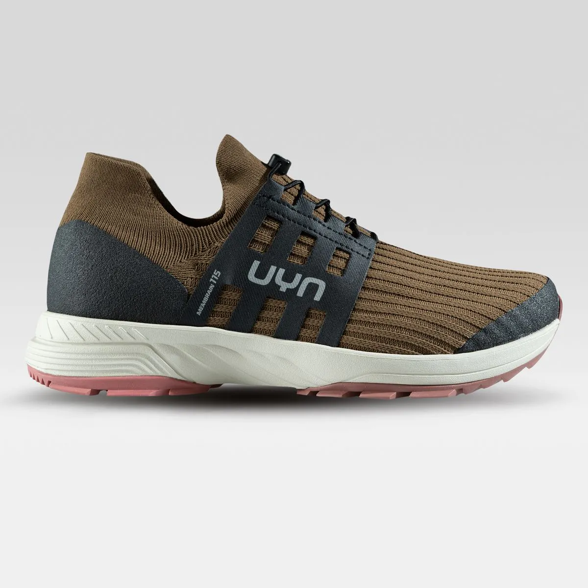 UYN – Mand Wander Lite Shoes