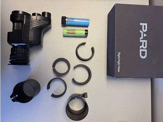 Pard NV007 Nachtsichtgerät mit zwei Akkus und zwei Adaptern