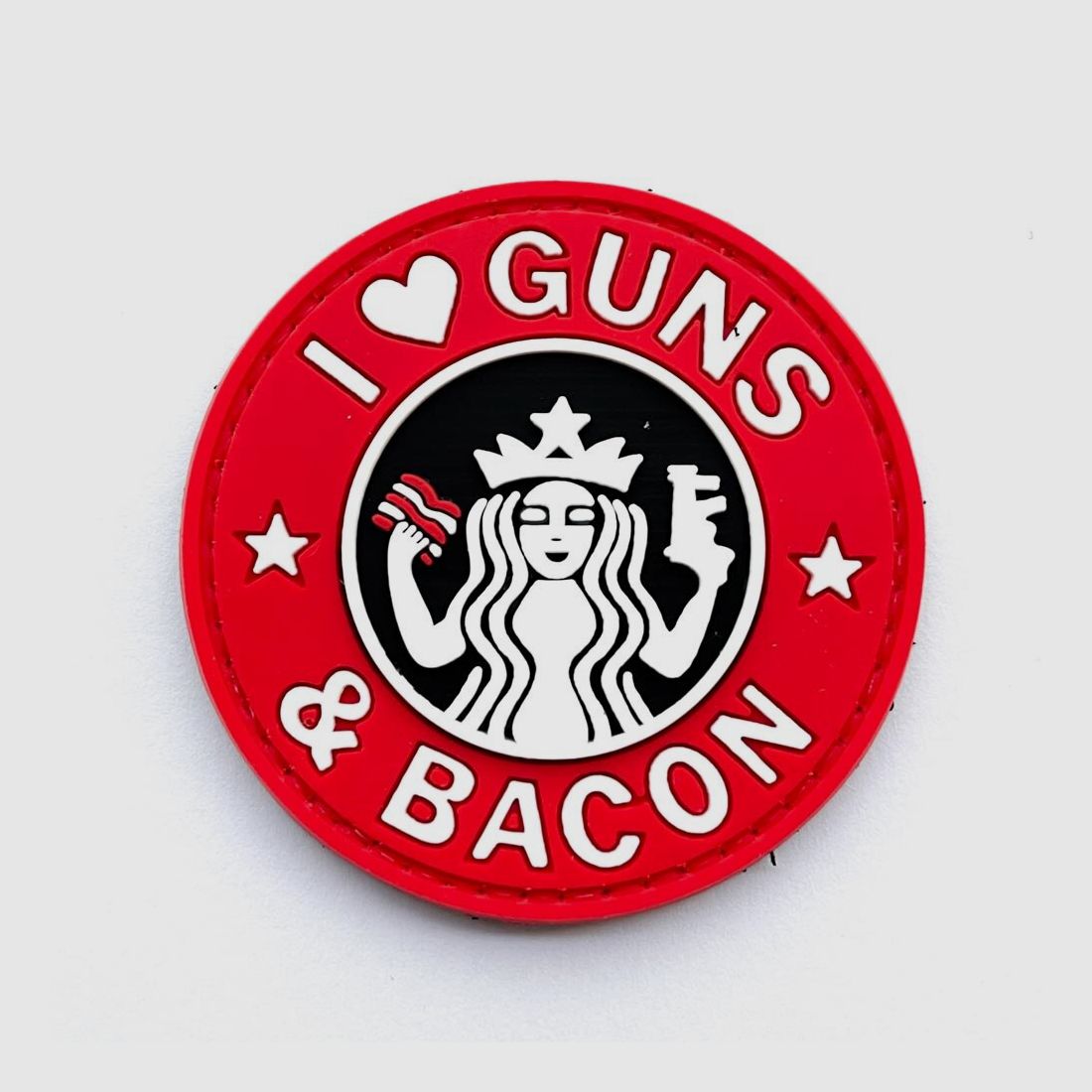 J'aime les patchs de pistolets et de bacon pourrissant