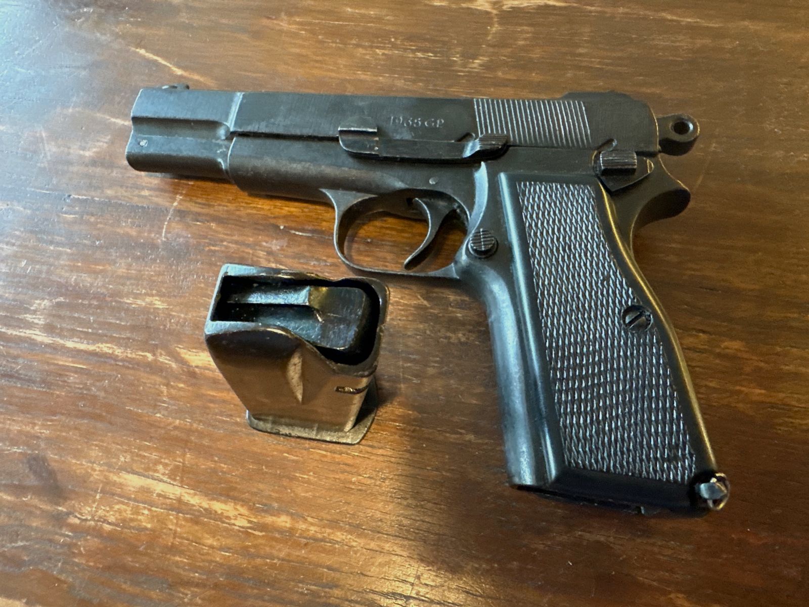 FN Browning HP Deko Pistole (nachweisfrei), Bild 1 von 3