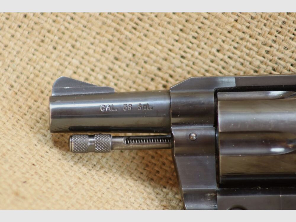 Willi Korth, Polizei-Revolver von 1964