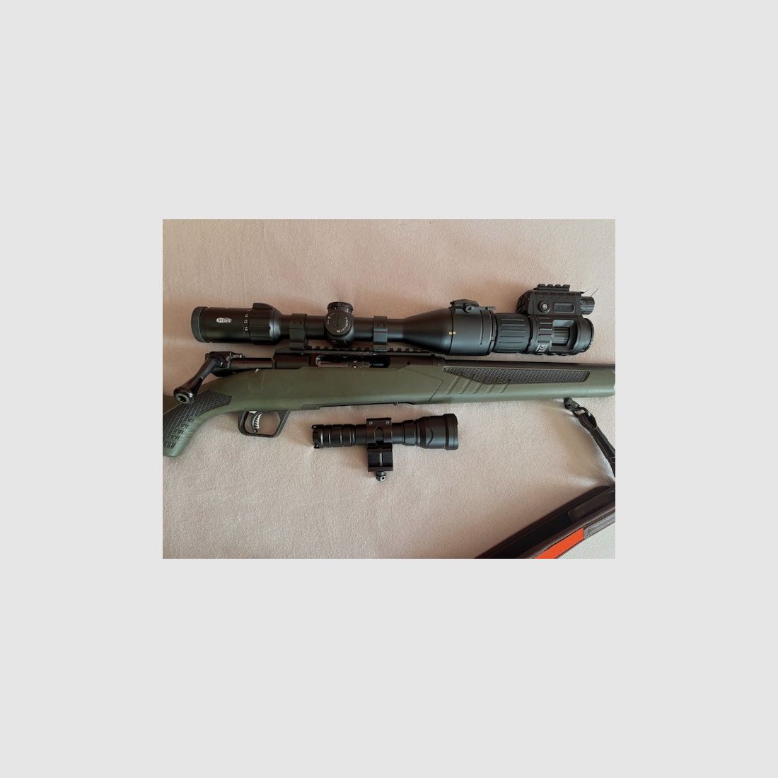 Digitales Nachtsicht-Vorsatzgerät im Komplettset - Diycon Black Mamba DNVC3