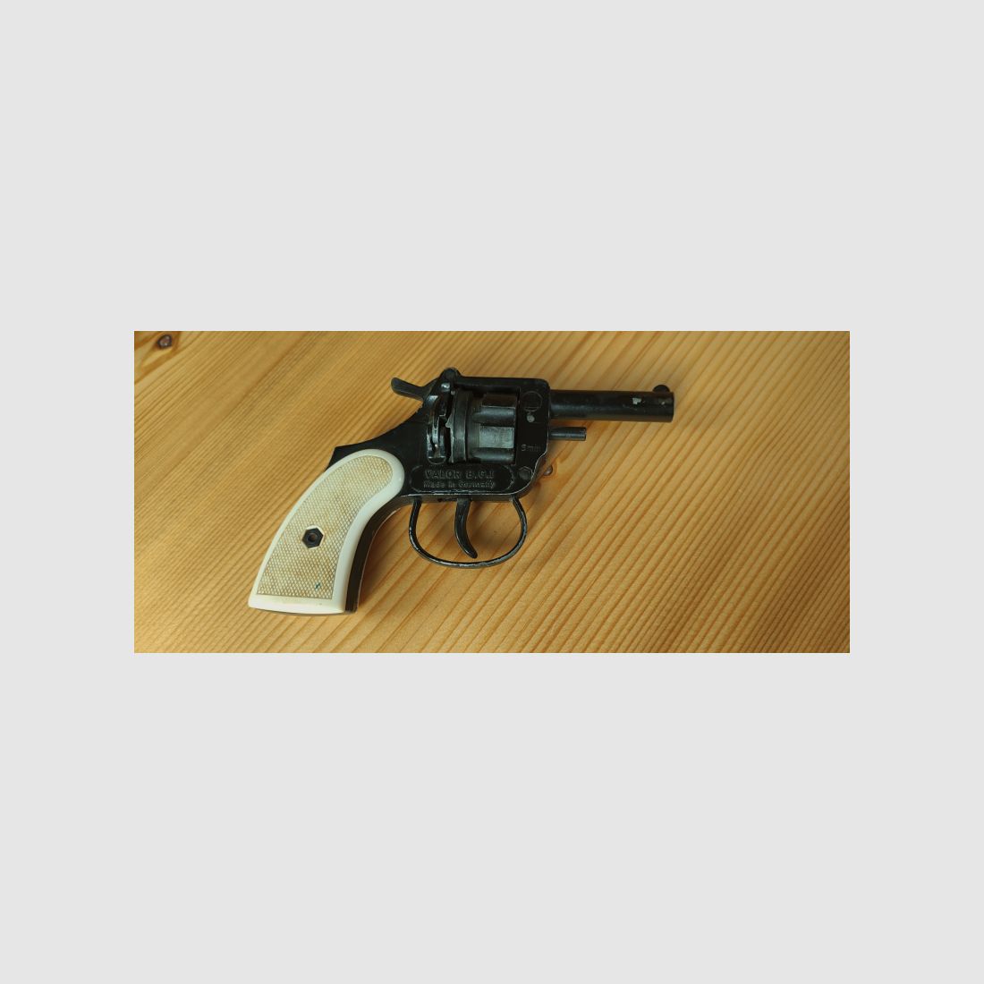 Valor B.G.I 6mm Flobert Revolver