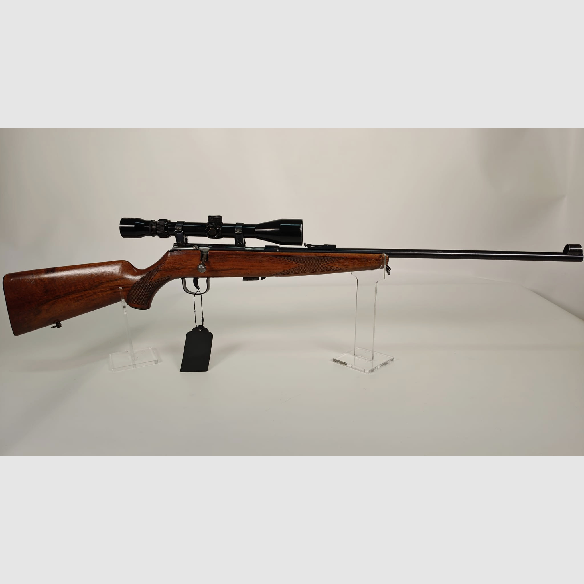 Voere carabine à répétition .22lr incl. Tasco 3-9x40