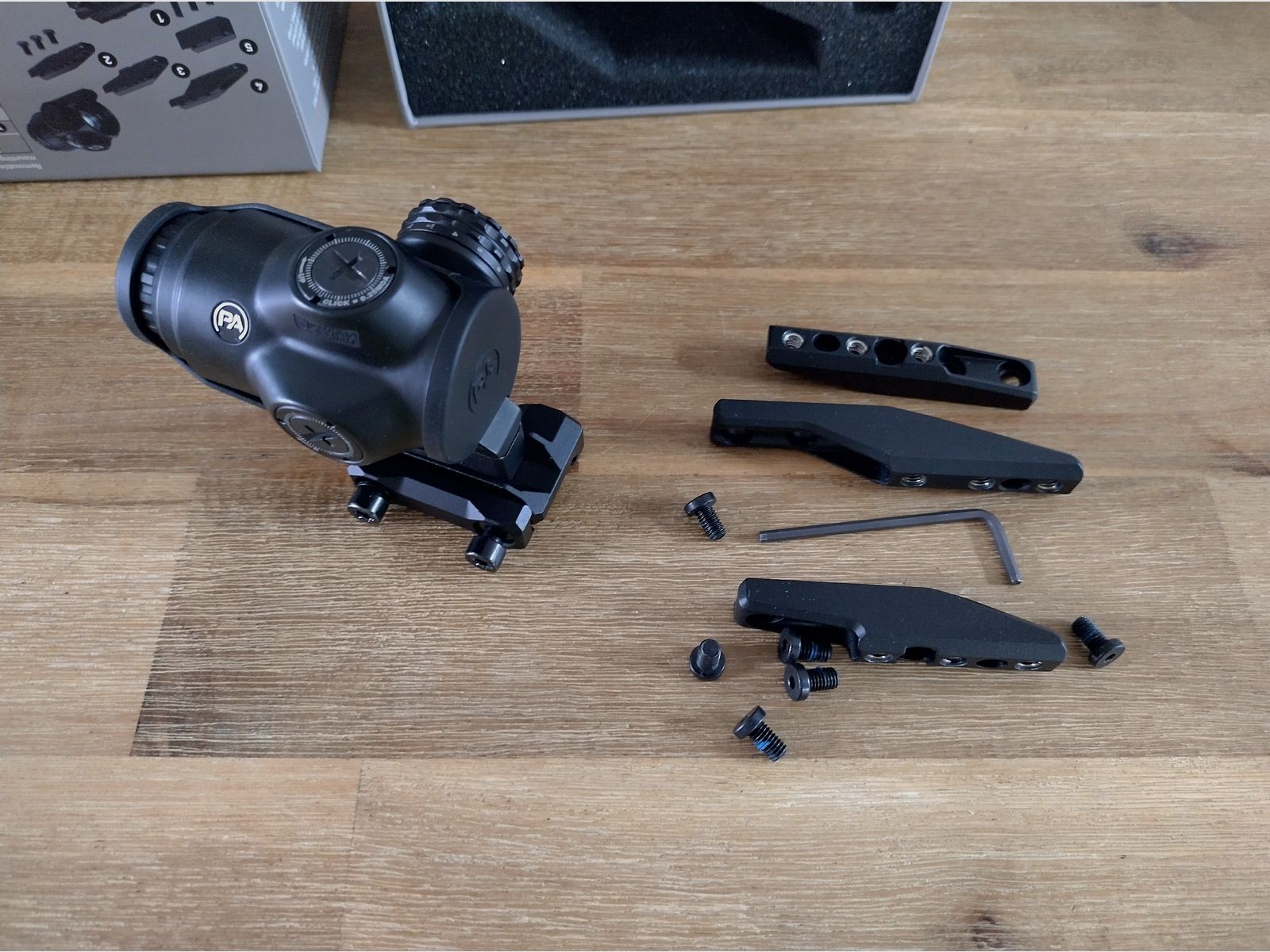 Primary Arms SLx 3x - Micro Prism Visier, zdjęcie 2 z 5
