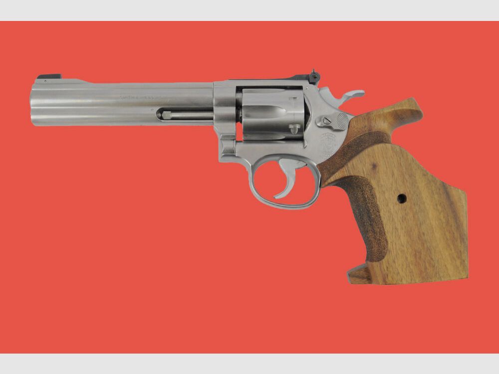 Smith & Wesson 617